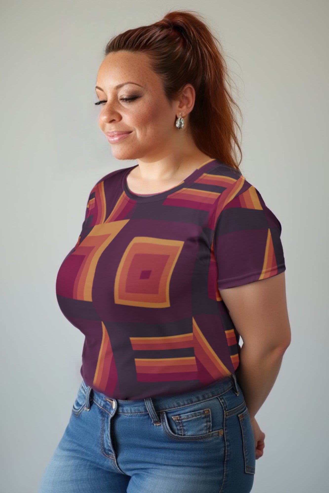 LOVE Women's T-shirt