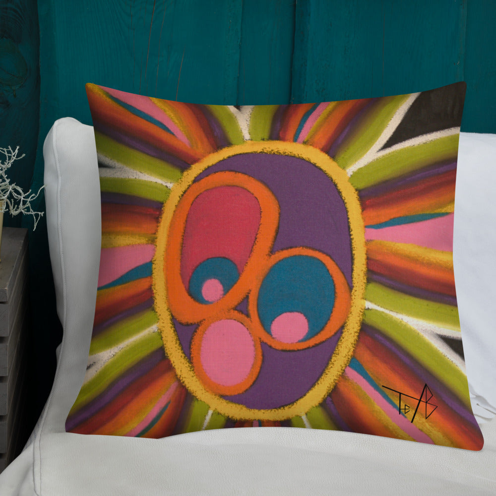 Venus Eye Premium Pillow